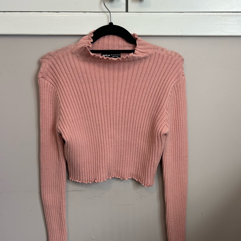 SHEIN Pink Ribbed Cropped Sweater- L